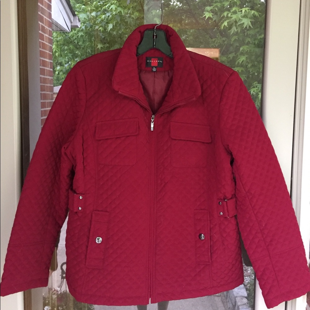 GALLERY Women’s Red Quilted Jacket - Size XL